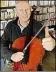  ??  ?? Autor dieses Beitrages ist
Horst Hollmann (75). Er ist viel als Musikkriti­ker im Nordwesten unterwegs. Zudem spielt er seit etlichen Jahren selbst regelmäßig Cello, auch in einem Ensemble für Alte Musik.
