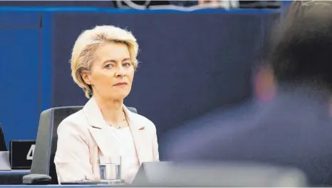  ?? FOTO: PHILIPP VON DITFURTH/DPA ?? Bei ihrer „Rede zur Lage der Union" brachte Kommission­schefin Ursula von der Leyen erstmals einen „Souveränit­ätsfonds" ins Spiel.