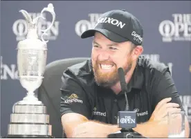  ?? Foto Ap ?? ▲ Shane Lowry, de 32 años, posa junto al trofeo Claret Jug –el más antiguo del golf– que ganó ayer.