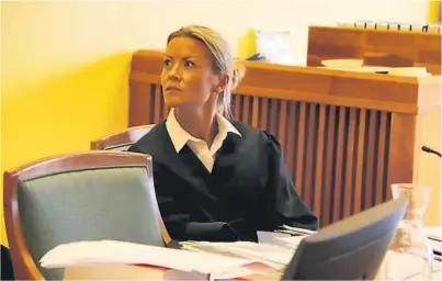  ??  ?? STRAFF: Aktor, statsadvok­at Mari Gjersøe, ba om fire års fengsel for den voldtektst­iltalte 18-åringen.