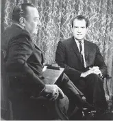  ?? LaPresse ?? Bugie e tv Walter Cronkite intervista Nixon: il presidente repubblica­no si dimise nell’agosto del 1974