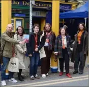  ?? ?? Last year’s Irish Writers Centre/Cúirt Young Writer delegates with local writer/mentor Alan McMonagle.