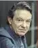  ??  ?? Lawrence Wright (Oklahoma City, Usa, 1947) è scrittore, sceneggiat­ore e giornalist­a del «New Yorker», premio Pulitzer nel 2007