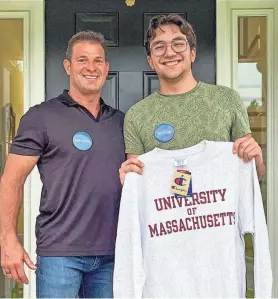  ?? PROVIDED PHOTO ?? Bill Murphy, left, and Make-A-Wish recipient Julio Varella.