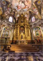  ??  ?? ■ LA CAPILLA SIXTINA VALENCIANA: con este nombre es conocida la iglesia de San Nicolás por sus suntuosas pinturas. En el siglo XV, bajo el rectorado de Alfonso de Borja, el futuro papa Calixto III, se amplió el templo.