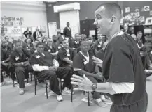  ?? Brett Coomer / Houston Chronicle file ?? An inmate presents his business plan during a Prison Entreprene­urship Program class in 2013. PEP is a program that trains inmates how to run their own businesses once they are paroled.