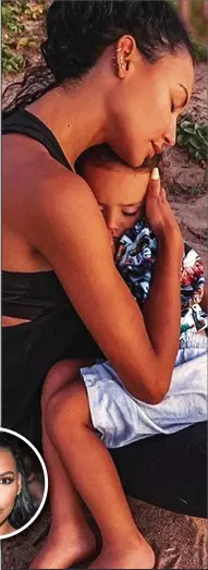  ??  ?? A MOTHER’S LOVE: Naya and little Josey