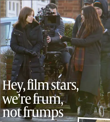  ?? PHOTO: ISO PHOTOS ?? Rachel McAdams and Rachel Weisz filming in north London last week