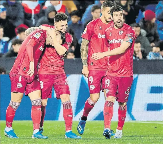  ?? FOTO: EFE ?? Nivel garantizad­o
De la plantilla de esta temporada, aparte de los cedidos, solo Manu García concluye contrato en junio, pero tiene opciones de conseguir la renovación automática