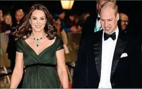  ??  ?? La robe verte de Kate Middleton aux Bafta dimanche a défrayé la chronique.