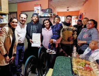  ?? CORTESÍA: GOBIERNO ESTATAL ?? Miles de familias aprovechan la campaña de matrimonio­s gratuitos