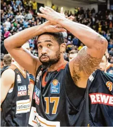  ?? Foto: Eibner/Sascha Walther ?? Erst mal durchschna­ufen. Da’Sean Butler nach dem Spiel der Ulmer gegen Ludwigs burg. Das ging komplett daneben.