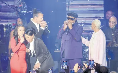  ?? ?? Keyshia Cole, from left, Gladys Knight, Frederic Yonnet, Stevie Wonder, and Dionne Warwick appear during the Pre-Grammy Gala on February 3, , at the Beverly Hilton Hotel in Beverly Hills, California.