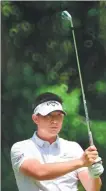  ?? GETTY IMAGES VIA AFP ?? Carl Yuan Yechun of China tracks a shot during the Valspar Championsh­ip in Florida on Sunday.