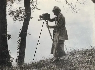  ?? COURTESY ART GALLERY OF HAMILTON ?? “Untitled” (Woman with a Camera), ca. 1915, palladium or platinum print.