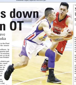  ??  ?? Barangay Ginebra San Miguel’s Scottie Thompson, right, looks to cut off a driving Jio Jalalon of Magnolia Pambansang Manok in the eliminatio­n round two weeks ago at the Smart Araneta Coliseum. Ginebra won 93-86. (PBA Images) Games Today (Smart Araneta) 2 p.m. – Asamson vs UE 4 p.m. – UST vs UP