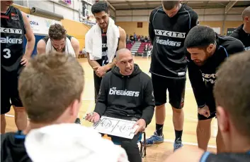  ?? PHOTO: GETTY IMAGES ?? New Zealand Breakers coach Paul Henare will look to lock in his rotation in their upcoming pre-season matches.