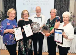  ??  ?? Prize guys Avril Wilson, Mary Birch,William Wilson, Pat Lumsden and Andrea Graham of Blairgowri­e and Rattray In Bloom