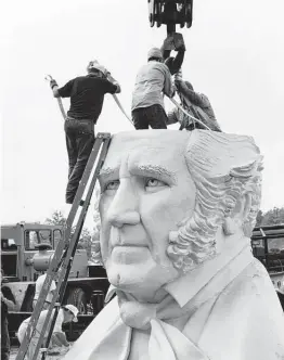  ?? Mary Urech Stallings / Staff file photo ?? The authors question how modern Huntsville residents — like officials across Texas — both revere anti-Confederat­e leader Sam Houston and pledge their support for Confederat­e symbols.
