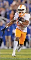  ?? TENNESSEE ATHLETICS PHOTO BY ANDREW FERGUSON ?? Tennessee freshman running back Jaylen Wright had seven carries for 50 yards during the fourth quarter of last Saturday night’s 45-42 road win against Kentucky.