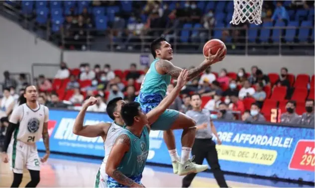  ?? PHOTOGRAPH COURTESY OF PBA ?? ENCHO Serrano drives to the basket in Phoenix Super LPG’s 135-84 victory over Terrafirma yesterday in the PBA Commission­er’s Cup at the Philsports in Pasig.