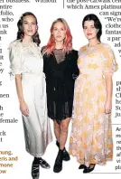  ??  ?? Stylish friends: Chung, Lady Mary Charteris and Pixie Geldof at Simone Rocha’s AW18 show