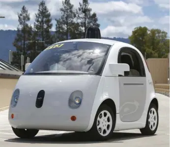  ?? TONY AVELAR/THE ASSOCIATED PRESS ?? In testing, Google cars have been involved in 11 collisions. In each case, the self-driving car has not been at fault.