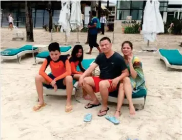  ??  ?? The ever supportive parents of Lyle, Weena and Ays, together with his sister Leila in Boracay. They support both children in academics, but they believe that above all else, character is the most important.