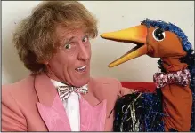  ??  ?? PUPPET ON A STRING: Rod Hull and Emu