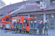  ?? FOTO: STÜ ?? Eifrig wird auch in den Abendstund­en am neuen Fahrzeug geübt.