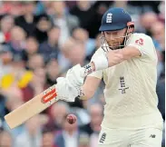  ?? Picture: OLI SCARFF/AFP ?? GLOVES OFF: England’s wicketkeep­er-batsman Jonny Bairstow