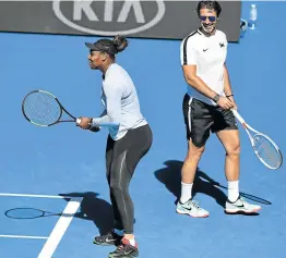  ?? Picture: AFP/WILLIAM WEST ?? TOP FORM: Serena Williams, of the US, attends a practice session with her coach Patrick Mouratoglo­u in Melbourne on Sunday, ahead of the Australian Open tennis tournament.