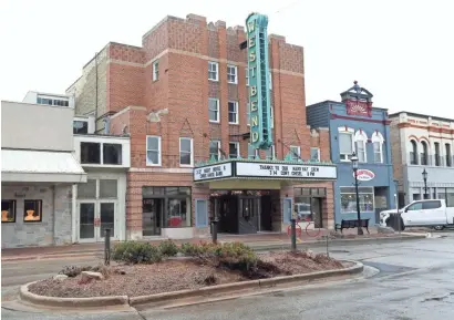  ?? PHOTOS BY MICHAEL SEARS / MILWAUKEE JOURNAL SENTINEL ?? The West Bend Theatre, at 125 N. Main St. in West Bend, will reopen as The Bend, a redevelope­d building for concerts, movies and other live events.