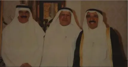  ??  ?? صاحب السمو الأمير الشيخ صباح الأحمد وحامد الأيوب في إحدى المناسبات