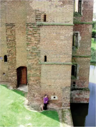  ??  ?? Left: Toothing bricks on the west tower mark planned junctions of (from left) an inner building wall, the major battlement wall and a low wall beside the moat (the figure is on Rampart Walk, protected by a gunport)