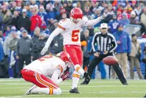  ?? ASSOCIATED PRESS FILES ?? Kansas City Chiefs kicker Cairo Santos will be looking at longer attempts for converts in the NFL this season.
