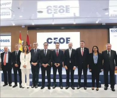  ?? EE ?? Foto de familia del encuentro empresaria­l de ayer entre España y Marruecos.