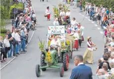  ??  ?? Bunt geht es zu beim Festzug, der unter dem Motto „Vielfalt im Landkreis Sigmaringe­n“steht. Auch die Ablacher Landfrauen nehmen teil.