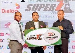  ??  ?? From left: Commercial Credit and Finance PLC Senior Manager Marketing Shafraaz Jainudeen, Telecommun­ication and Digital Infrastruc­ture Minister Harin Fernando and Rugby Union of Sri Lanka President Asanka Senevirath­na