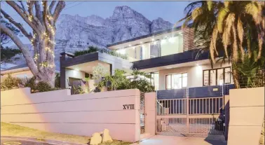  ??  ?? PLUSH: Lew Geffen Sotheby’s Internatio­nal Realty is marketing this home in the Atlantic Seaboard suburb of Camps Bay for R15 million.