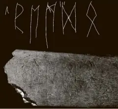  ??  ?? LEFT: The runic inscriptio­n found on a cattle bone.