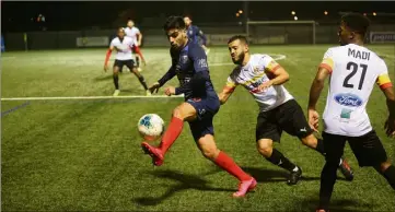  ?? (Photos Sébastien Botella) ?? Boussaïd et les Grassois vainqueurs d’un match engagé.