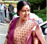  ??  ?? External affairs minister Sushma Swaraj arrives at Parliament on Friday —PTI