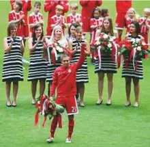  ?? Reuters ?? Bayern Munich’s Philipp Lahm during a ceremony to honour him before the match yesterday.