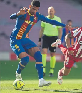  ?? FOTO: MANEL MONTILLA ?? Ronald Araujo no volverá a jugar con el Barça esta temporada