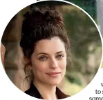  ??  ?? Jessica De Gouw as ‘‘yummy mummy’’ blogger Meghan in The Secrets She Keeps, becomes Agatha’s obsession.