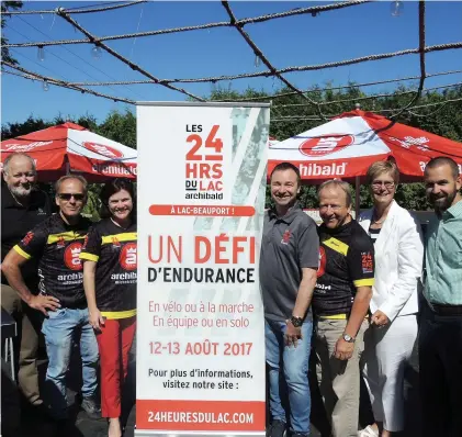  ??  ?? Différents collaborat­eurs s’impliquent dans la 12e édition des 24 heures du Lac-beauport. De gauche à droite : Sylvain Deschamps (Fondation Cité Joie), Guy Gilbert (conseiller municipal à Lac-beauport), Véronyque Tremblay (députée de Chauveau),...