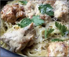  ??  ?? Creamy Lemon-Pesto Chicken Over Angel Hair