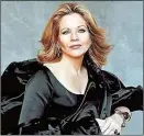  ??  ?? Musikverei­n: Renée Fleming