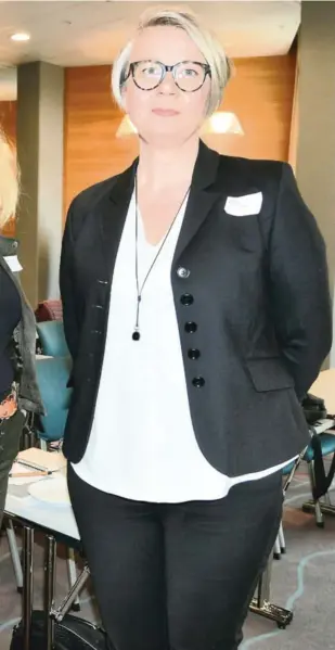  ??  ?? og administre­rende direktør Nina Mevold ved Sørlandet sykehus ønsker mer dialog.FOTO: MARIT ELISABETH STRAND